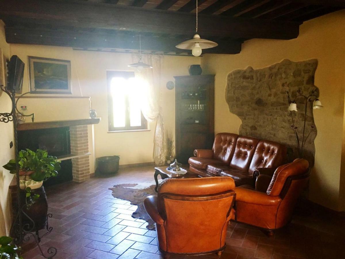 Agriturismo Il Melo Valfabbrica Exteriör bild
